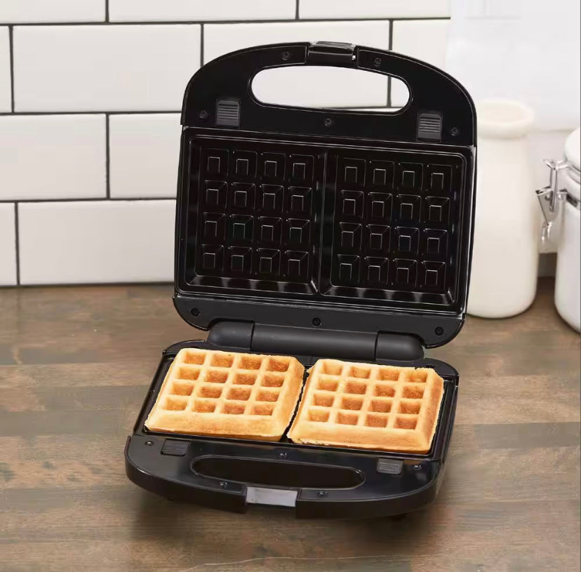BLACK+DECKER 3-in-1 Black Morning Meal Station Waffle Maker and Grill