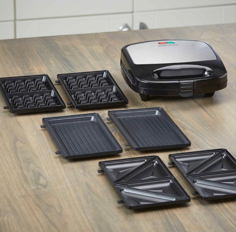 BLACK+DECKER 3-in-1 Black Morning Meal Station Waffle Maker and Grill