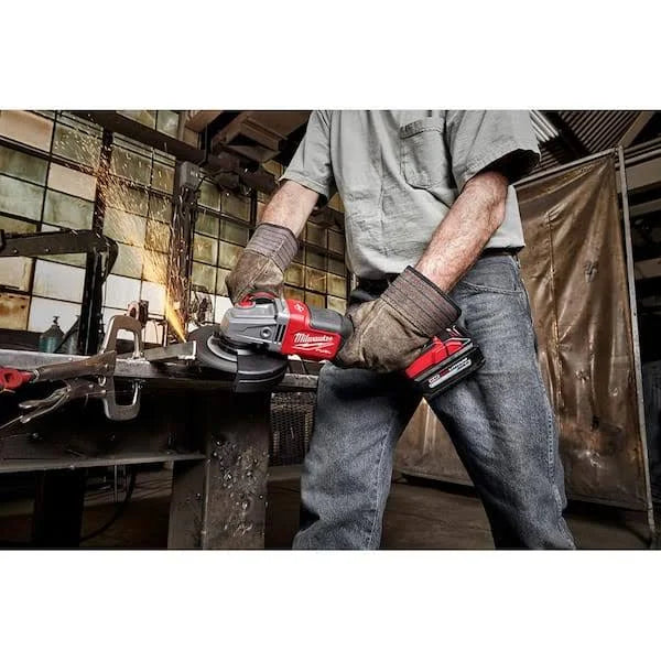 Milwaukee M18 FUEL 18-Volt Lithium-Ion Brushless Cordless 4-1/2 in./6 in. Braking Grinder w/Paddle Switch with 6.0 Ah Battery